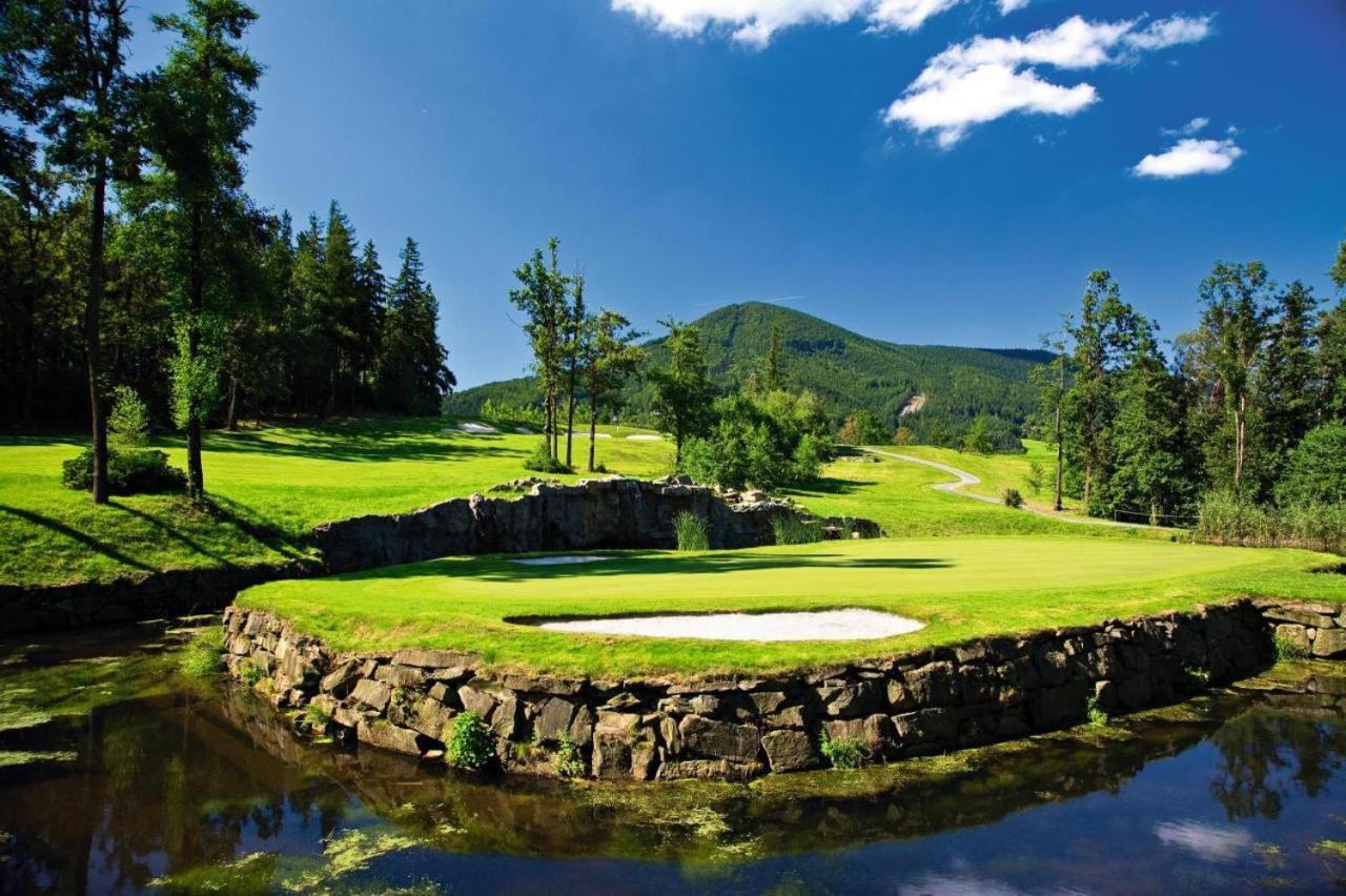 Teehouse Golf Apartment Čeladná Екстериор снимка